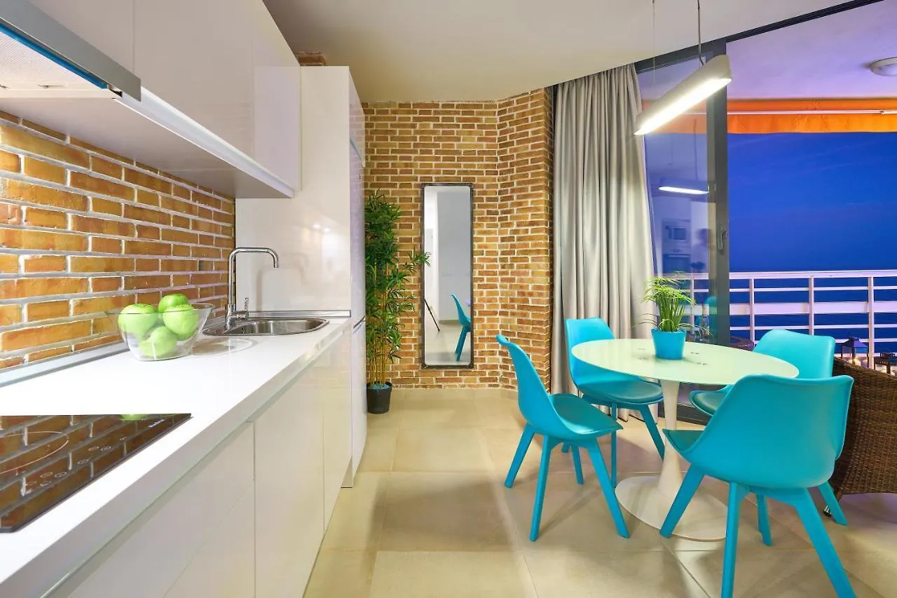 Balcon Al Mar Apartment Direct Access To The Beach Torremolinos 0*,